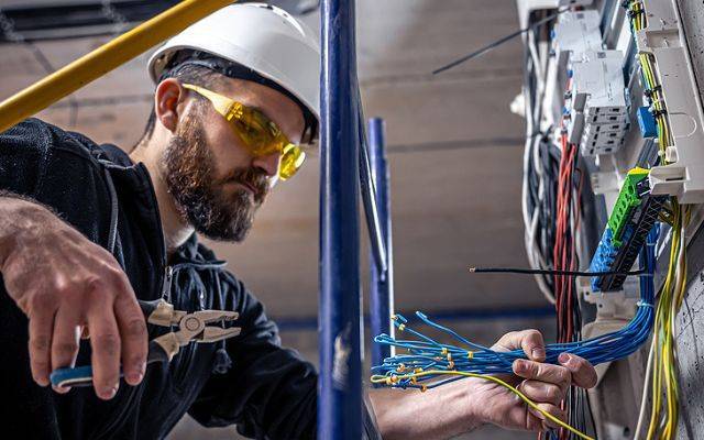 Electrical Panel maintenance and repair services​